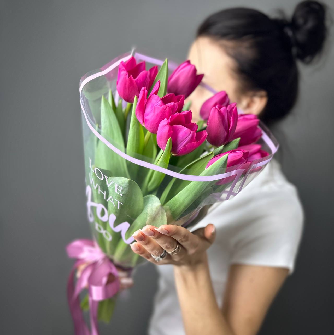 9 тюльпанов «Pink Ardour» в упаковке
